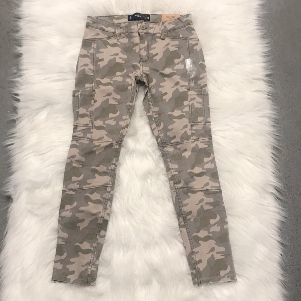 Hollister camo pants